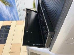 Truck Cover USA American Work Covers CRT302 Tonneau Covers, Covers, Retractable, Hard Style, Aluminum, Black Textured, 8 ft. Bed Length, Dodge, Ram, Each